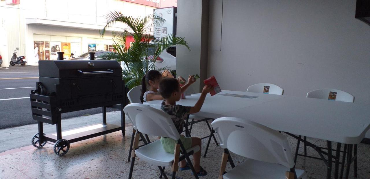 Jia Yuan Homestay Heng-ch'un Eksteriør billede