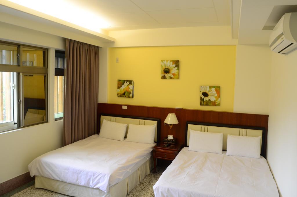 Jia Yuan Homestay Heng-ch'un Eksteriør billede