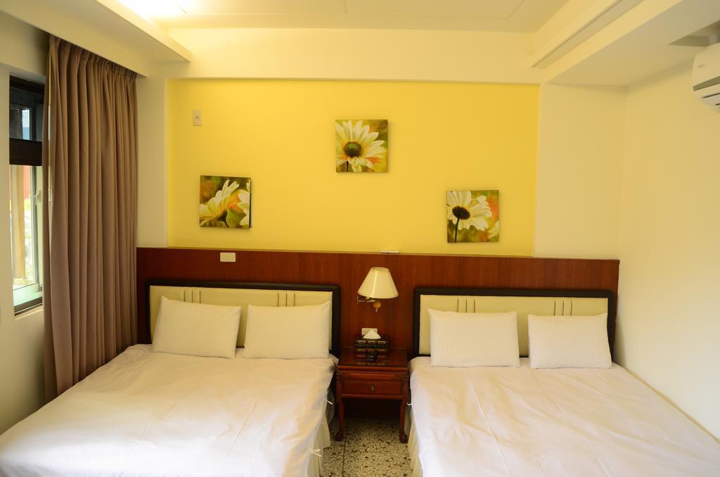 Jia Yuan Homestay Heng-ch'un Eksteriør billede