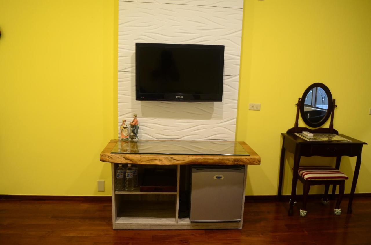 Jia Yuan Homestay Heng-ch'un Eksteriør billede