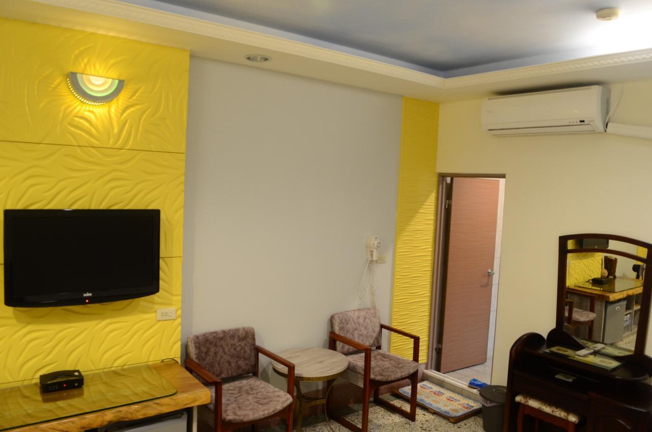 Jia Yuan Homestay Heng-ch'un Eksteriør billede
