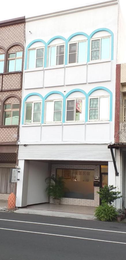 Jia Yuan Homestay Heng-ch'un Eksteriør billede